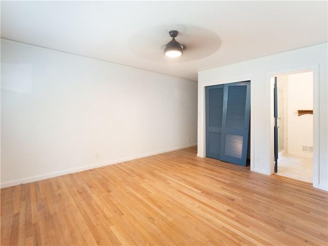 1685 Dunwoody Place NE Top, Atlanta, GA 30324