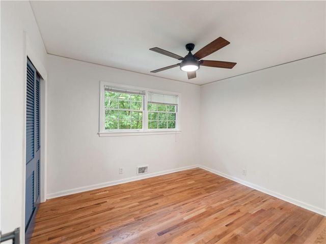 1685 Dunwoody Place NE Top, Atlanta, GA 30324