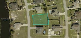 17 NW 29th Pl, Cape Coral, FL 33993