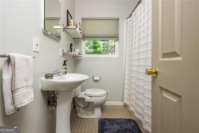 2558 Woodacres Road NE, Atlanta, GA 30345