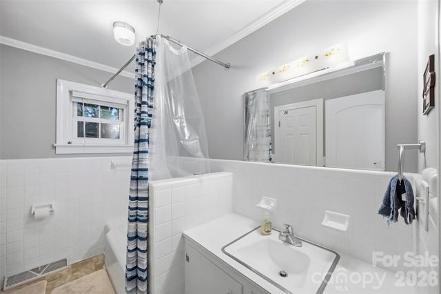 1094 Union Street S, Concord, NC 28025