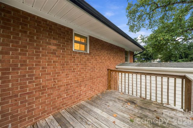 1094 Union Street S, Concord, NC 28025