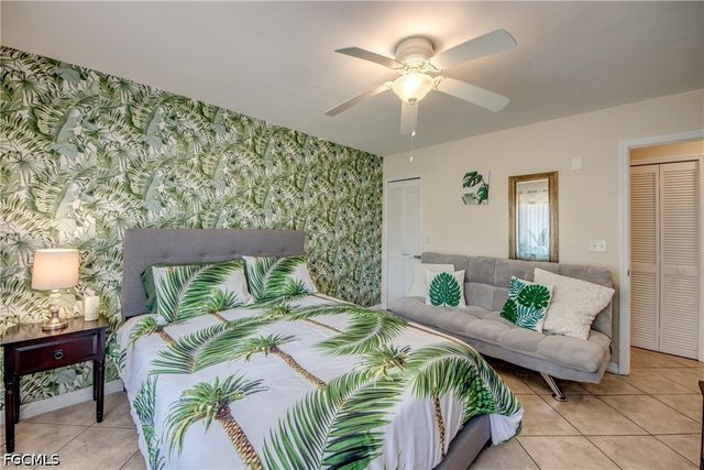 2919 SW 2nd PL, Cape Coral, FL 33914