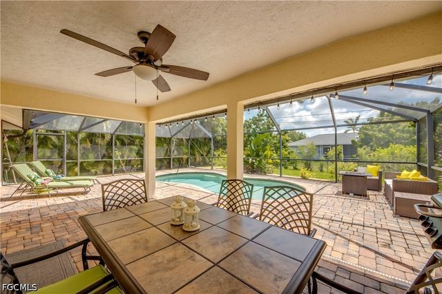 2919 SW 2nd PL, Cape Coral, FL 33914