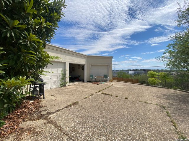 3902 Crestridge, San Antonio, TX 78229