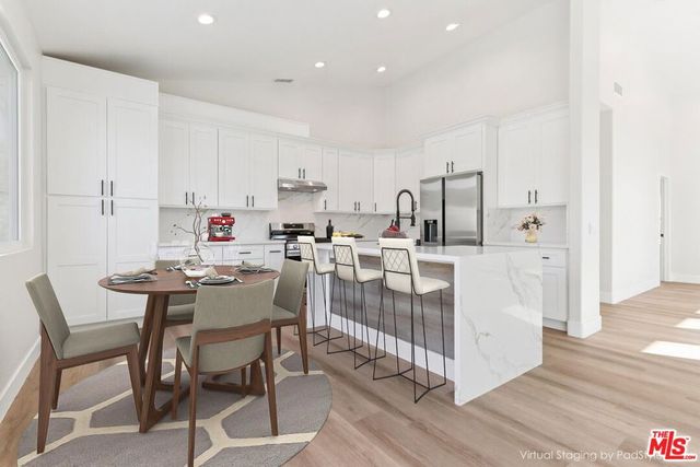 1169 Sinsonte Circle, Corona, CA 92882