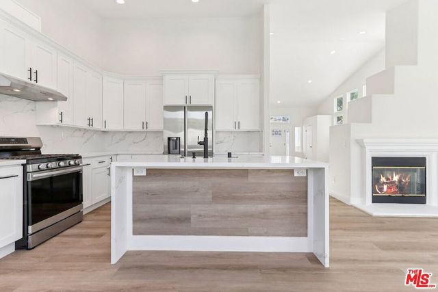 1169 Sinsonte Circle, Corona, CA 92882