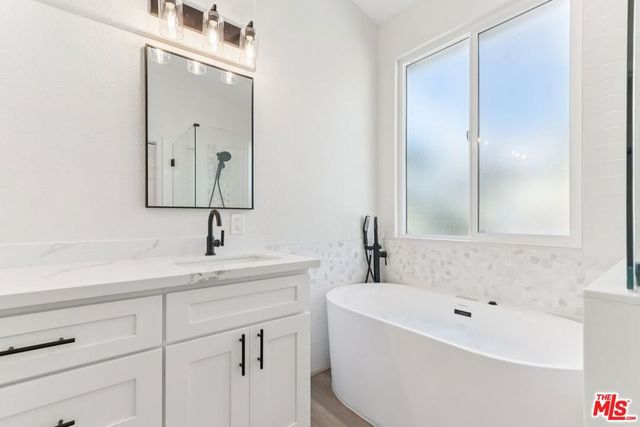 1169 Sinsonte Circle, Corona, CA 92882
