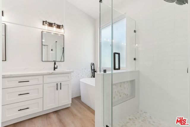 1169 Sinsonte Circle, Corona, CA 92882