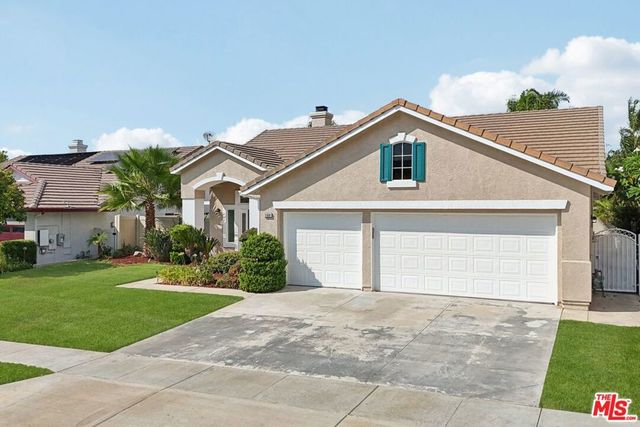 1169 Sinsonte Circle, Corona, CA 92882