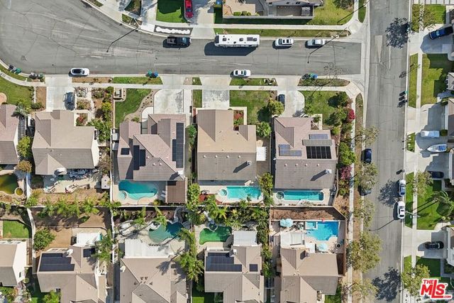 1169 Sinsonte Circle, Corona, CA 92882