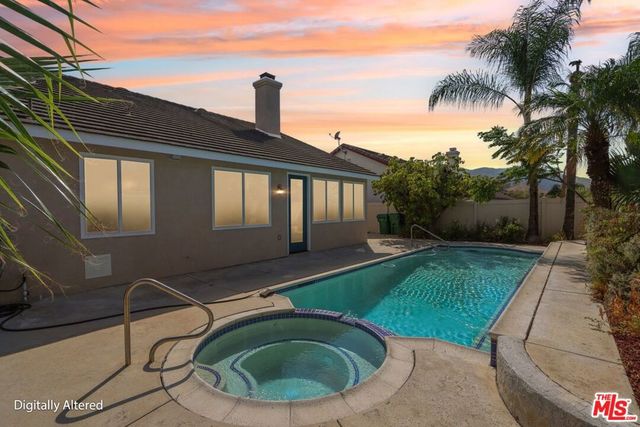 1169 Sinsonte Circle, Corona, CA 92882