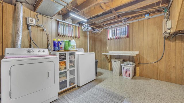 212 Fond du Lac AVENUE, Sheboygan Falls, WI 53085