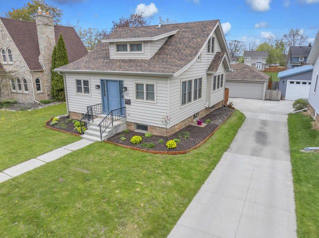 212 Fond du Lac AVENUE, Sheboygan Falls, WI 53085