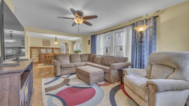 212 Fond du Lac AVENUE, Sheboygan Falls, WI 53085