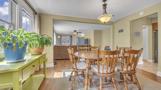 212 Fond du Lac AVENUE, Sheboygan Falls, WI 53085
