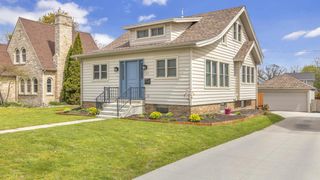 212 Fond du Lac AVENUE, Sheboygan Falls, WI 53085
