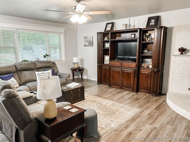 115411 S 4192 Road, Checotah, OK 74426