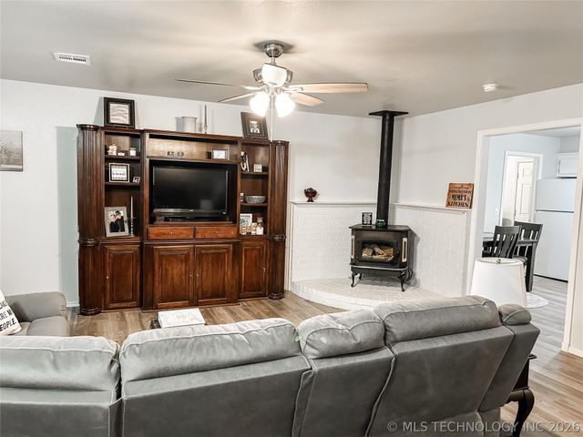 115411 S 4192 Road, Checotah, OK 74426