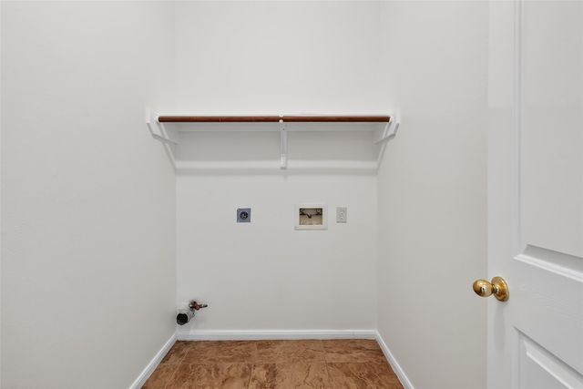 3618 Miraglen Drive, Pearland, TX 77584