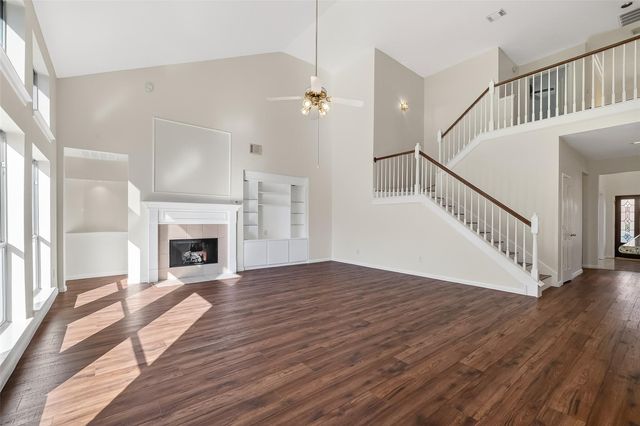 3618 Miraglen Drive, Pearland, TX 77584