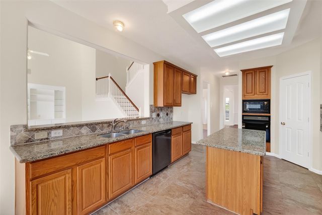 3618 Miraglen Drive, Pearland, TX 77584