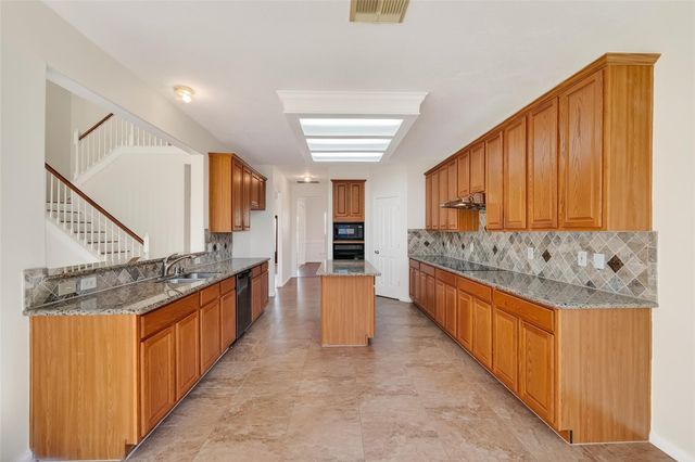 3618 Miraglen Drive, Pearland, TX 77584