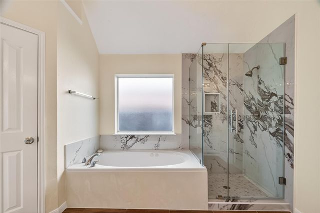 3618 Miraglen Drive, Pearland, TX 77584