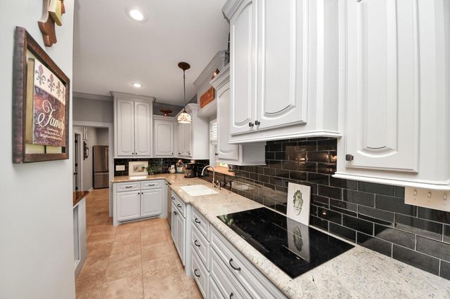 2685 Fm 1409, Dayton, TX 77535