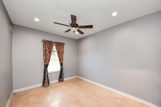 2685 Fm 1409, Dayton, TX 77535