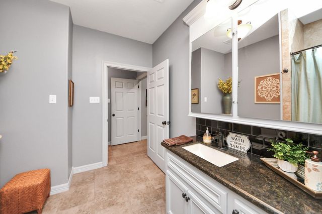 2685 Fm 1409, Dayton, TX 77535