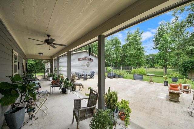 2685 Fm 1409, Dayton, TX 77535