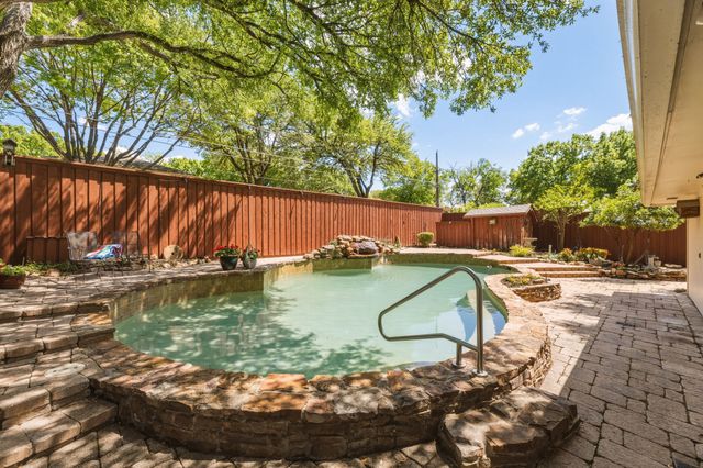 713 Laguna Drive, Richardson, TX 75080