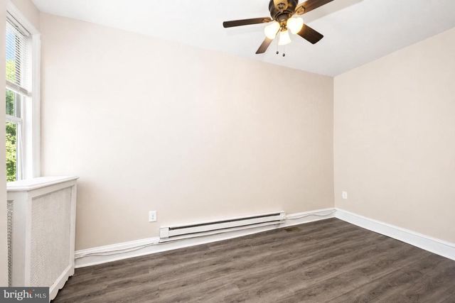 553 N GROSS ST, Philadelphia, PA 19151