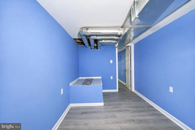 553 N GROSS ST, Philadelphia, PA 19151