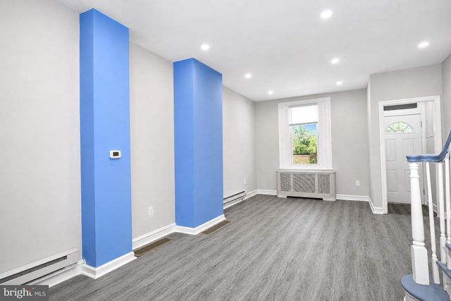 553 N GROSS ST, Philadelphia, PA 19151