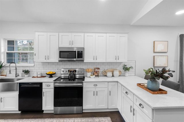 415 W AMELIA AVENUE, Tampa, FL 33602