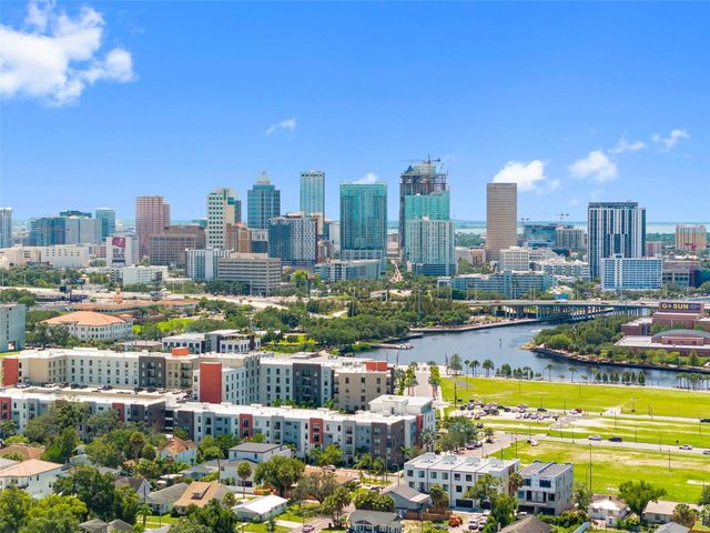 415 W AMELIA AVENUE, Tampa, FL 33602