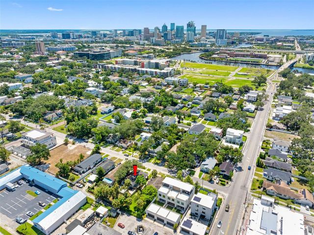 415 W AMELIA AVENUE, Tampa, FL 33602