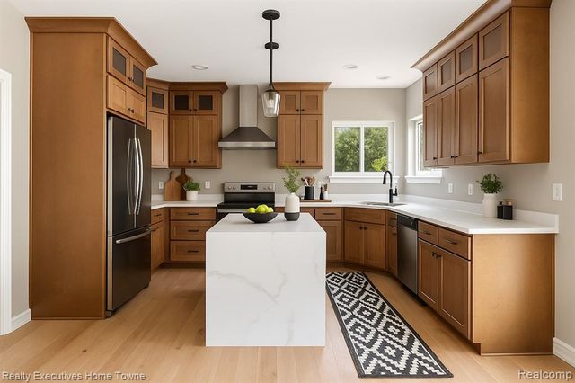 11948 Encore Court, Shelby Twp, MI 48315