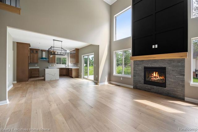 11948 Encore Court, Shelby Twp, MI 48315