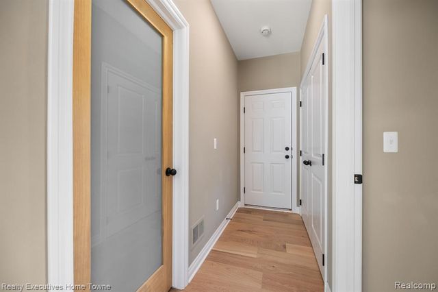 11948 Encore Court, Shelby Twp, MI 48315