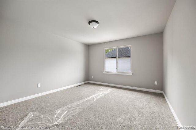 11948 Encore Court, Shelby Twp, MI 48315