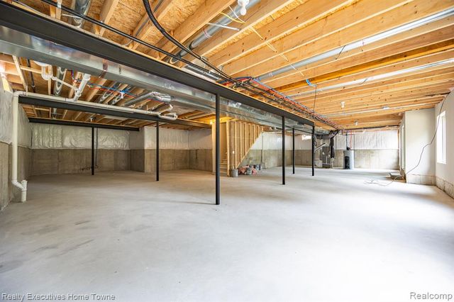 11948 Encore Court, Shelby Twp, MI 48315