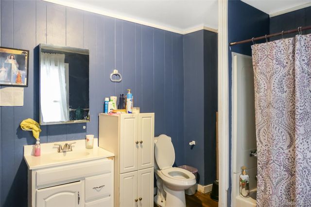 49 Academy Street, Patchogue, NY 11772