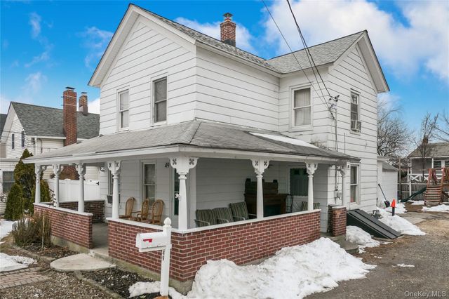 49 Academy Street, Patchogue, NY 11772