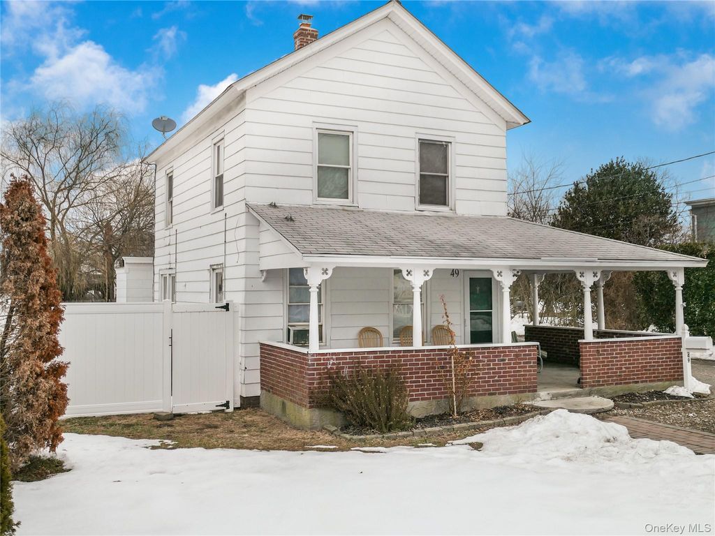 49 Academy Street, Patchogue, NY 11772