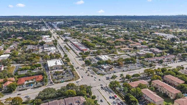 10762 La Placida Drive 7-106, Coral Springs, FL 33065