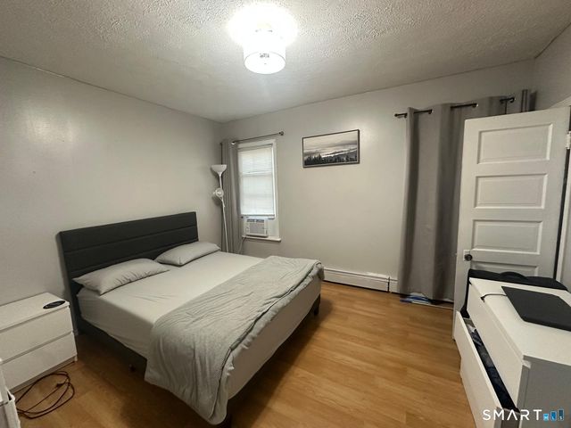 4 Foster Court, Meriden, CT 06451