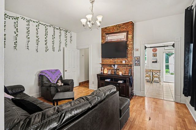 317 E 18th Street, Covington, KY 41014